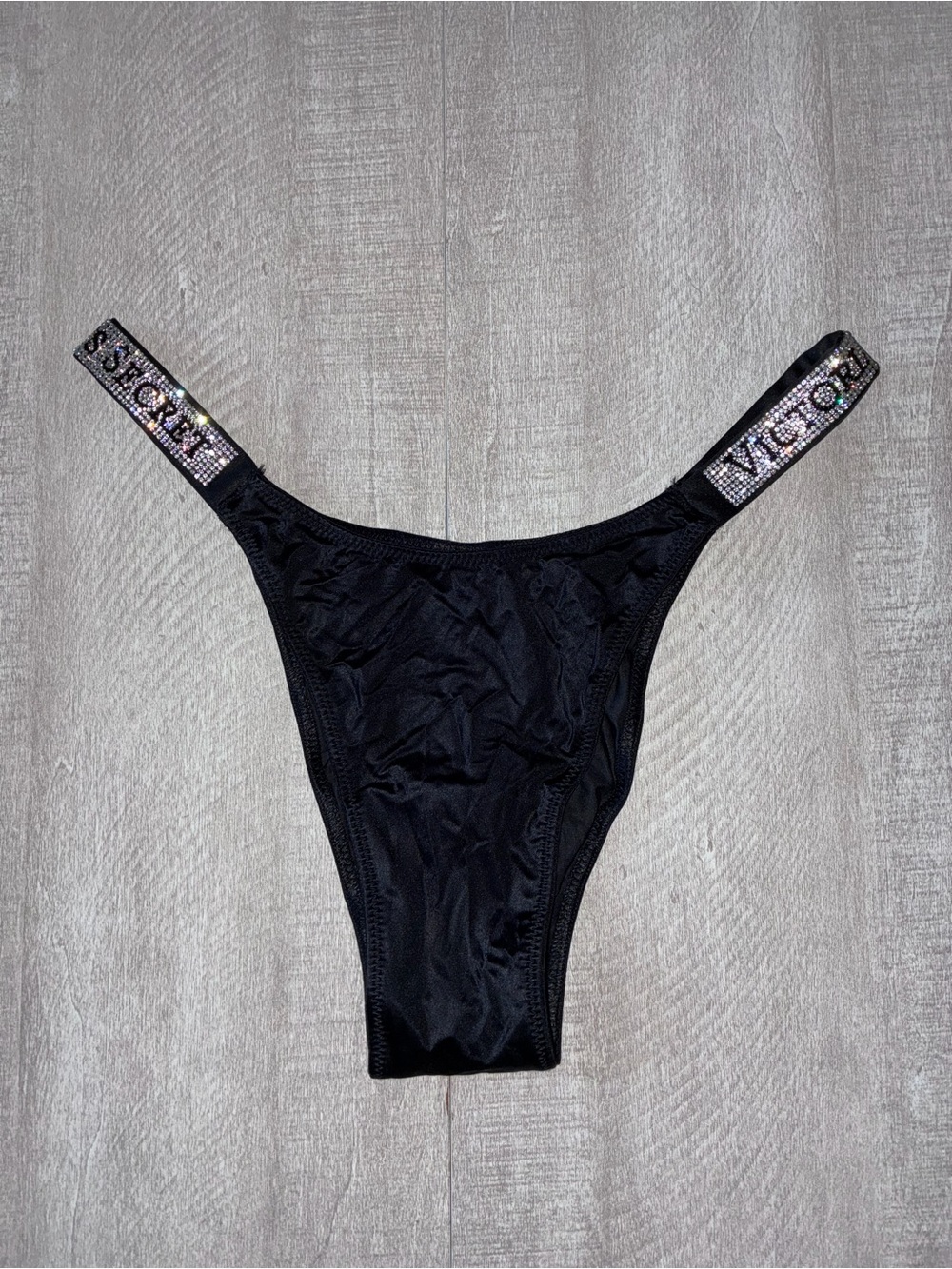 Victoria’s Secret Shine Strap Brazilian Panty Medium